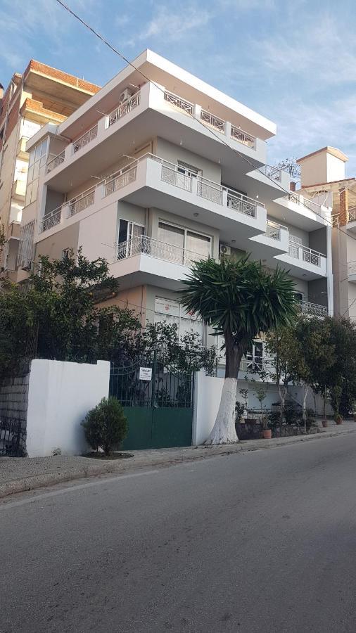 Aralis Rooms Sarande Exterior photo